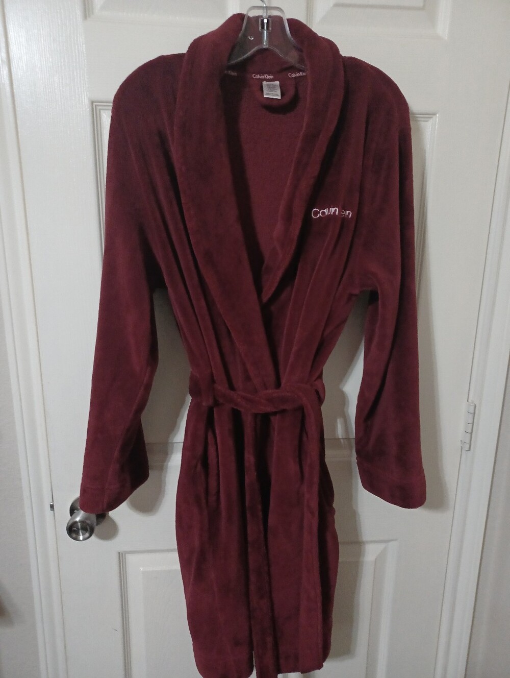 Calvin Klein Women's Plush Robe - Wine